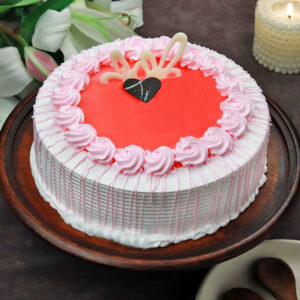 Egg-less Strawberry Cake (500 gms)